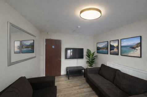 1-bed house on Hall Lane, Kensington, Liverpool, £507/mo