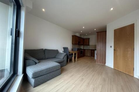 Livingroom (2).jpeg