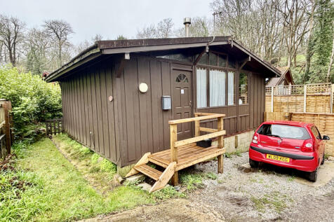 2 Bedroom Bungalow for Sale
