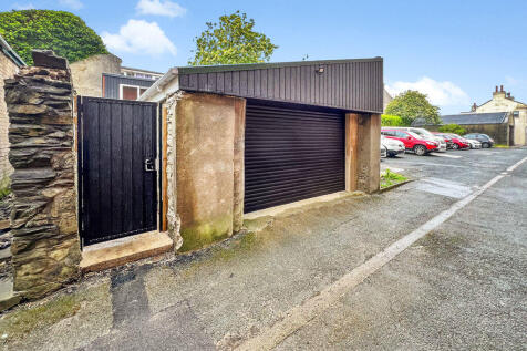 Garage No.2, Albert Terrace Lane, Dou...