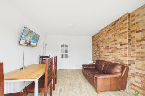  Presented by Kevin at EweMove Bexleyheath and Dar