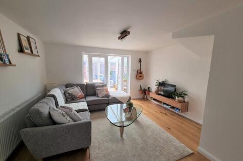 Euston Close, Bury St. Edmunds photo 5