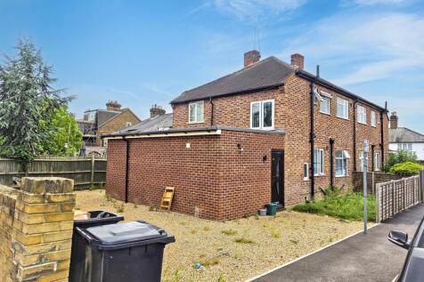 4 Press Road, Uxbridge, UB8 1AT