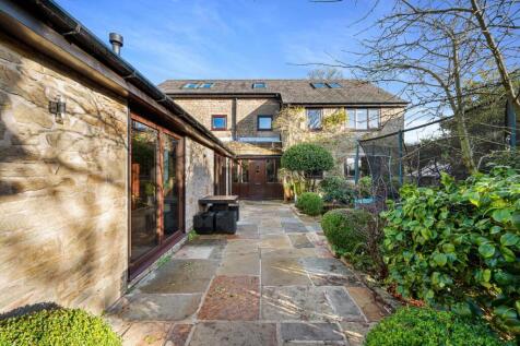 The Coach House External-4.jpg