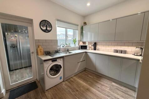 20250903_143942000_iOS 4.jpg