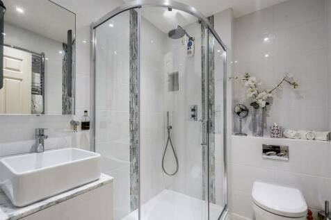 Davidson Frost-Wellings, DFW, Wellington House, Ay