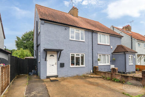 Cobham, KT11 - property photo
