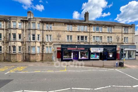 High Street, Johnstone Two Bedroom Top Floor Flat