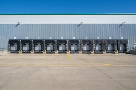 Prologis-Park-Marston-Gate-DC7-Doors.jpg