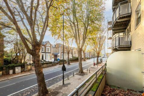 Chiswick High Road-34.jpg