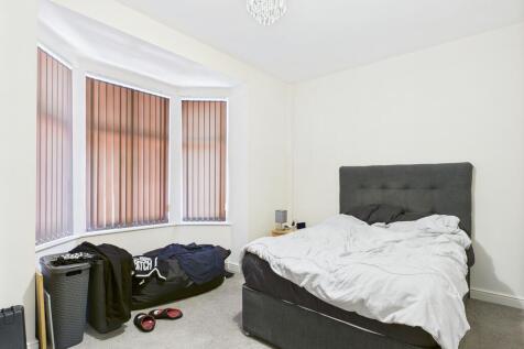 CAM03582G0-PR0122...