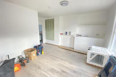 Ashley Road, Parkstone, Poole photo 3