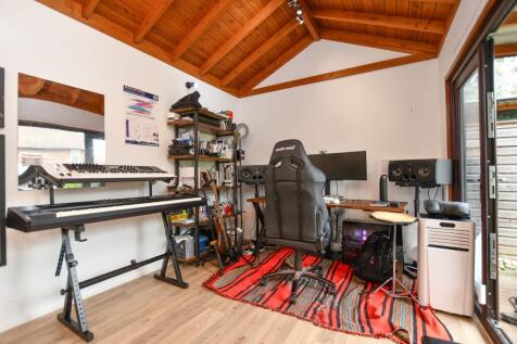 Property Image 29