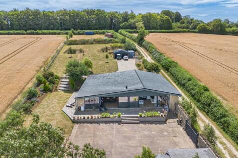 Wonderful privacy amid fields
