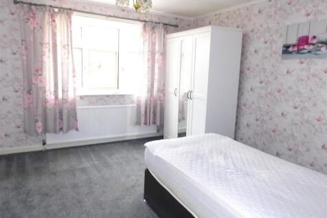 15 WO GF BED NEW.JPG