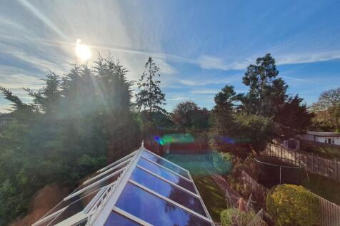 UPSTAIRS GARDEN VIEW