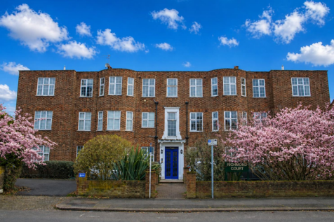 Richmond Court ext front.png