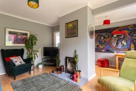 lounge dining room (1).jpg