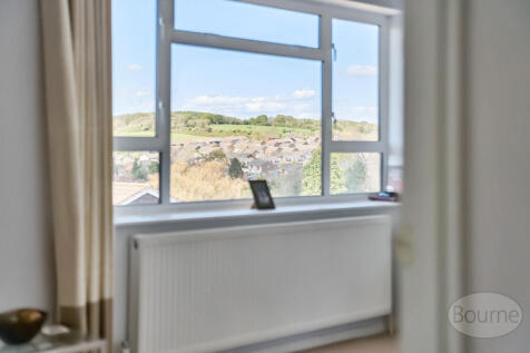 ccfc9181-4ff0-4e7...