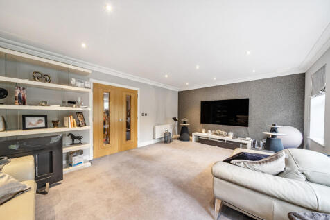 1290112-6-684b28b...