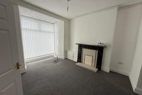 North Road, Ferndale, Rhondda Cynon Taff photo 4