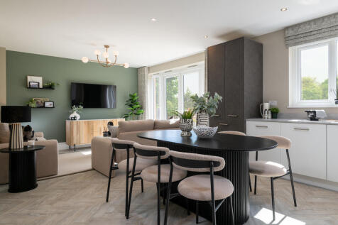 The Cambridge - Dining - Living