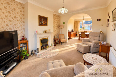 Lounge into Dining Room