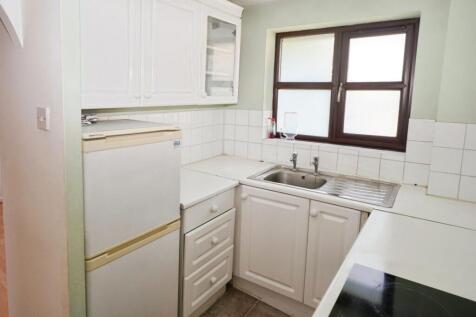 Emerald House, Rainham photo 5