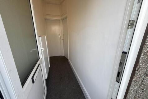 Wellington Street, Grimsby photo 3