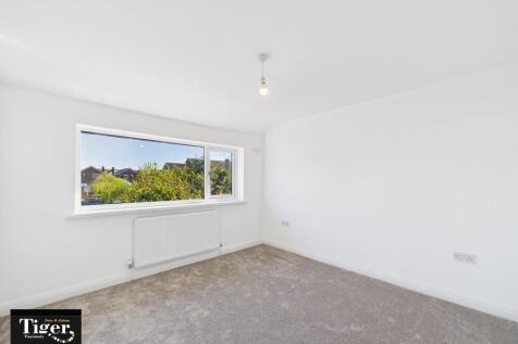 CAM02176G0-PR0540...