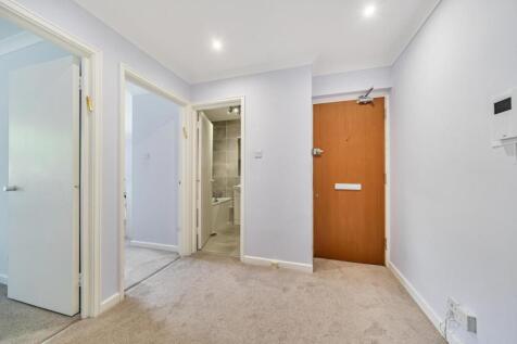 Davidson Frost-Wellings, DFW, Grosvenor Lodge, Hal