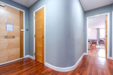 Hallway.jpeg