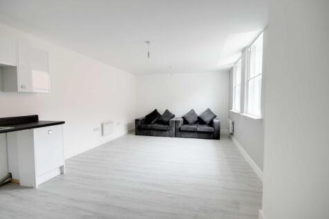 Living Room/Kitchen