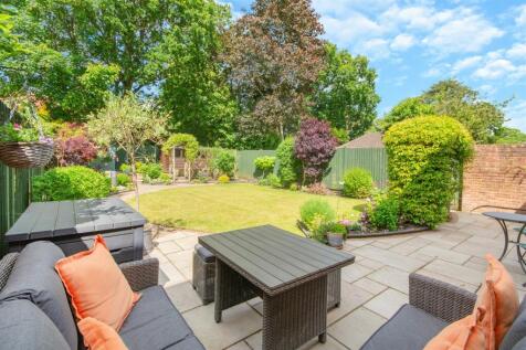 Rear Garden.jpg