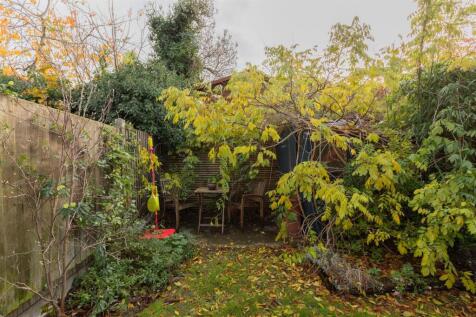 Richmond Road, E11