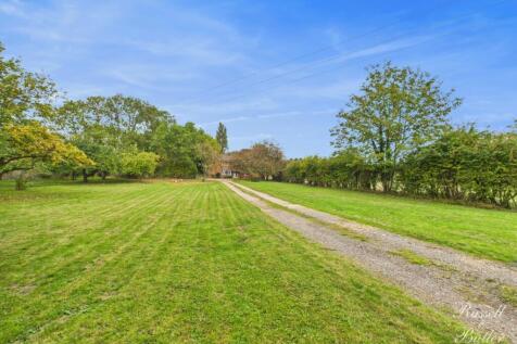 CAM02127G0-PR0342-STILL030