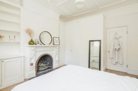 1.Bedroom