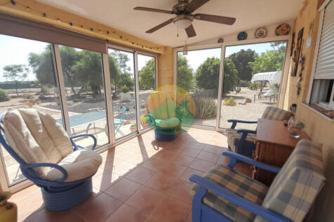 3 Bedroom Semi-Detached For Sale-PIN21-23