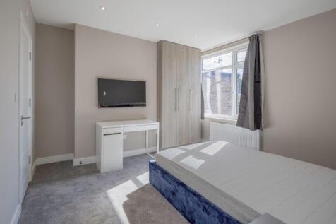 378GOLDHAWKROAD-WHIT