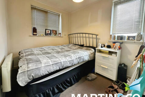 f7f69ca7-IMG-2025...