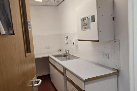 Serviced Office to rent Image 7