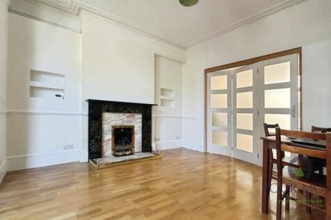 McLeod Road, London, SE2 photo 3
