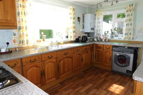 15 WO Kitchen NEW.JPG