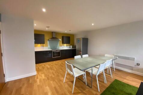 106 West One Space, City Centre, S1 photo 4