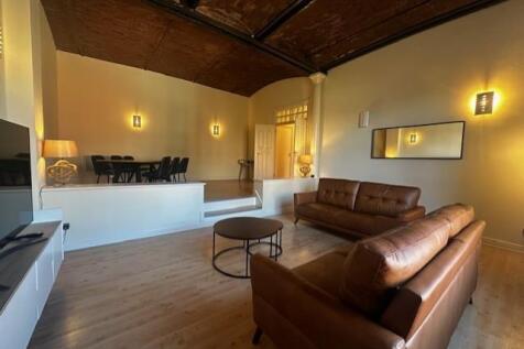 living dining room.jpg