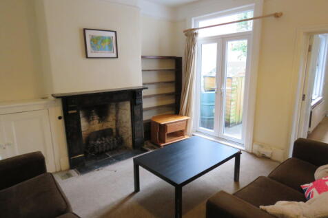 Devonshire Place, Exeter photo 3