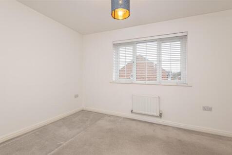 35 - 38 Moorlands Road BD19 5ED.jpg