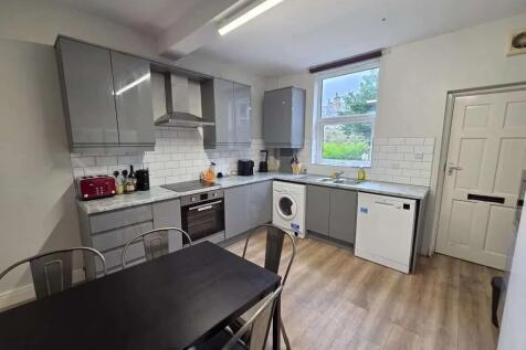 37_Roebuck_Road