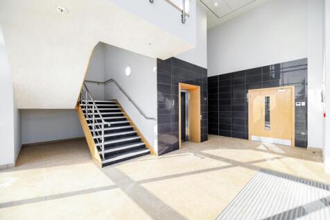 Light Industrial to rent Image 9