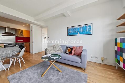 Shepperton Road N1-8.jpg